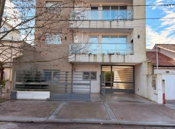 Departamento de 3 ambientes, Mar del Plata · Departamento 3 Ambientes en Planta Baja, con Cochera.