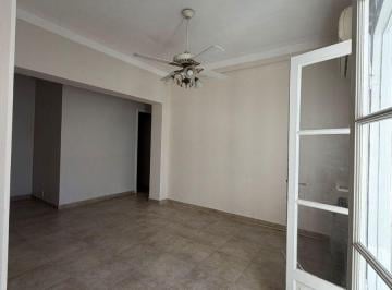 PH de 3 ambientes, La Plata · PH de 85 m² con 2 Dorm. en Alquiler en La Plata