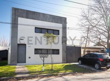 Casa · 110m² · 2 Dormitorios · 1 Cochera · Venta de Casa 2 Dorm.