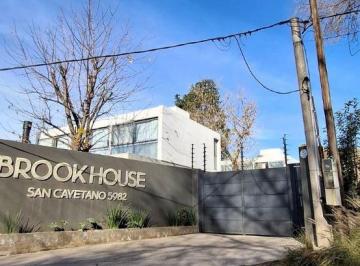 Casa de 7 ambientes, Córdoba · Venta Casa en Housing Brook, B° Los Carolinos!