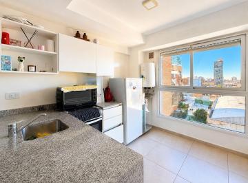 Departamento · 49m² · 2 Ambientes · Venta / Permuta - Departamento 1 Dormitorio con Balcón Al Frente - Abasto, Rosario.