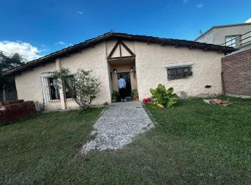 Casa · 186m² · 3 Ambientes · 1 Cochera · Casa en Zona Sur