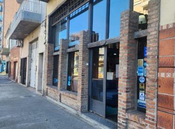 Local comercial , Villa General Mitre · Local en Alquiler Amplias Vidrieras 226 m² Excelente Ubicacion