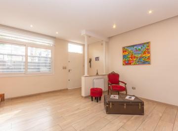 Casa · 295m² · 4 Ambientes · 2 Cocheras · Venta Casa 4 Ambientes Devoto. Jardin 2 Cocheras