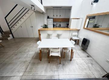 PH · 80m² · 3 Ambientes · PH en Venta 3 Amb Muy Amplio Lindo Luminoso Parrilla Terraza y Sin Expensas