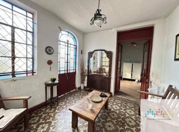 Casa de 5 ambientes, Almirante Brown · Casa Corte Antiguo C/ Cochera en Burzaco