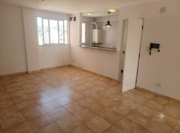 Departamento · 58m² · 3 Ambientes · Alquiler Depto 1 Dorm + Escritorio en m. Cornejo Al 200