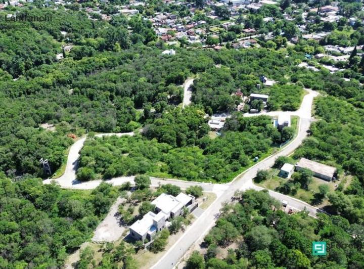 Terreno · 680m² · 2 Ambientes