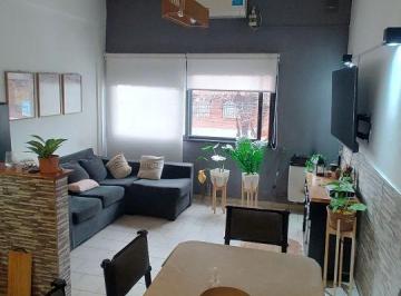 Departamento de 3 ambientes, Liniers · PH Dúplex 3 Ambientes con Terraza en Liniers – ¡Acepta Permuta!