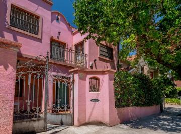 Casa · 188m² · 6 Ambientes · 1 Cochera · Casa en Venta en La Horqueta