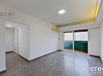 Departamento · 55m² · 3 Ambientes · Venta Departamento 3 Ambientes con Balcón Corrido Baño y Cocina Refaccionado Chacarita