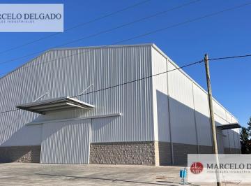 Depósito · 2100m² · 4 Cocheras · Deposito - Galpon - 2100 m² Cubiertos - El Pato - Berazategui - Alquiler