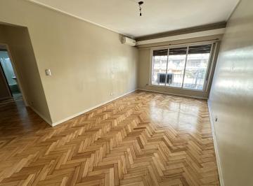 Departamento · 82m² · 3 Ambientes · Departamento 3 Ambientes con Dependencia en Alquiler en Caballito