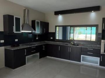 Casa · 450m² · 5 Ambientes · 2 Cocheras · Casa Valle Escondido, Las Terrazas