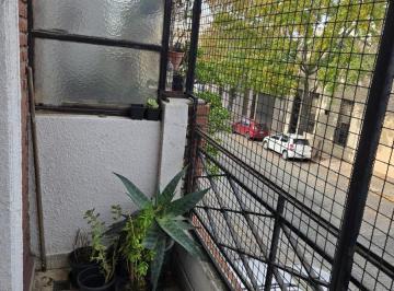 Departamento · 62m² · 3 Ambientes · ?imperdible 3 Amb. con Balcón en Barracas (Zona Parque Lezama) - Apto Crédito E Inversión – ¡Ap