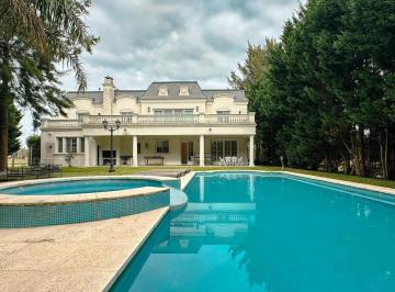 IMG_4818 (1).jpg · Casa con Pileta - Haras del Sur II Club de Campo