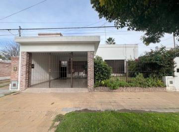 Casa de 5 ambientes, Brandsen · Casa de 140 m², Calle Paso 635, Coronel Brandsen Buenos Aires.
