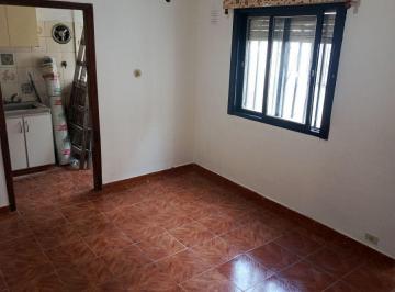 Departamento de 2 ambientes, La Matanza · Departamento 2 Ambientes, a Mtrs de La Clínica La Trinidad y San Juan de Dios