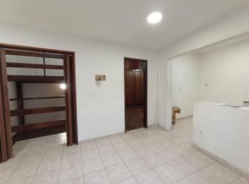 Departamento · 58m² · 4 Ambientes · Venta Apto 2 Dorm. y Entrepiso, Inversión, Reducto