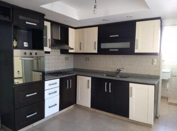 Departamento de 4 ambientes, Tres de Febrero · Caseros Centro, Departamento 4 Ambientes con Balcón y Patio