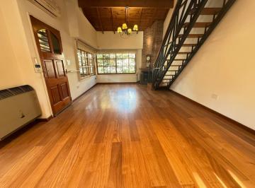 Casa · 164m² · 4 Ambientes · 2 Cocheras · Venta Casa 4 Amb con Pileta en Hurlingham