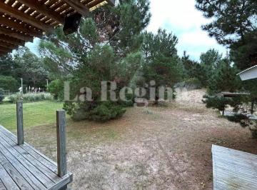 Casa · 170m² · 4 Ambientes · 1 Cochera · Casa Chalet en Venta en Costa Esmeralda, Costa Atlántica, Buenos Aires