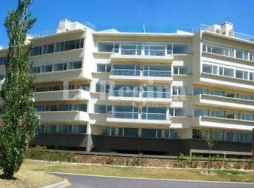 Departamento · 107m² · 3 Ambientes · 2 Cocheras · Departamento en Alquiler en Praia, Portezuelo, Nordelta