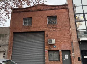Bodega-Galpón · 190m² · 1 Ambiente · Galpón en Alquiler – Nave Libre de Columnas – La Paternal