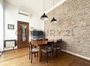 PH · 79m² · 3 Ambientes · Venta PH “sin Expensas” 2 Dorm. + Escritorio + Jardín + Terraza Propia - Belgrano