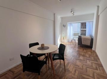 Departamento · 47m² · 2 Ambientes · Venta Departamento 2 Ambientes en La Perla Reciclado Al Frente Balcón Frances