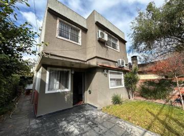 Casa · 110m² · 5 Ambientes · Venta Casa 5 Ambientes en Muñiz