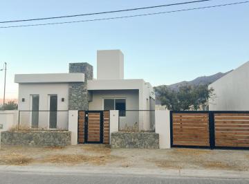 Casa de 3 ambientes, Cafayate · Hermosa Casa a Estrenar en Barrio El Transito Cafayate