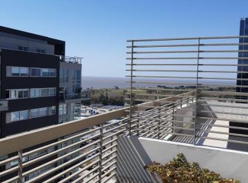 Departamento · 68m² · 2 Ambientes · 1 Cochera · Departamento en Vte Lopez, Libertador Al Río con Balcón Terraza Vista Al Río