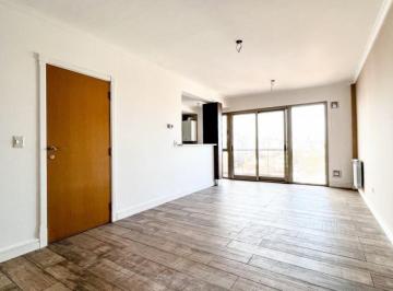 Departamento · 63m² · 2 Ambientes · 1 Cochera · Semipiso 2 Ambientes con Cochera Descubierta - Plaza Mitre