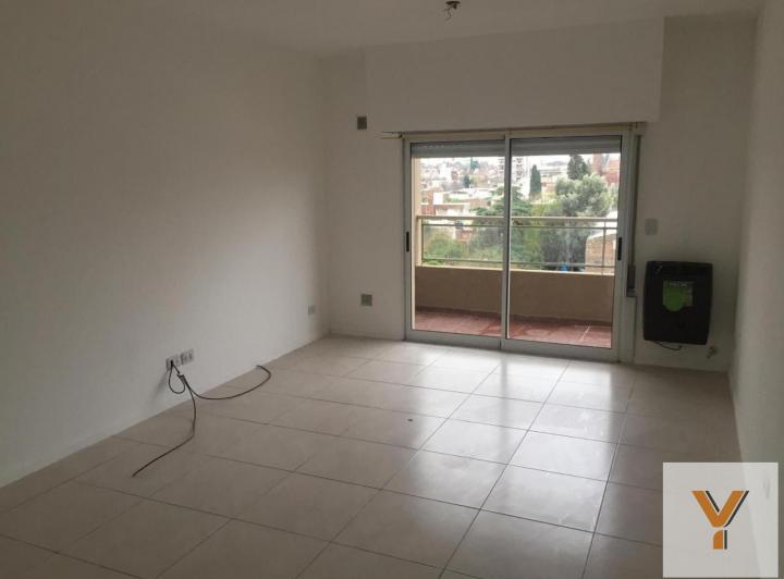 Departamento · 90m² · 3 Ambientes · 1 Cochera