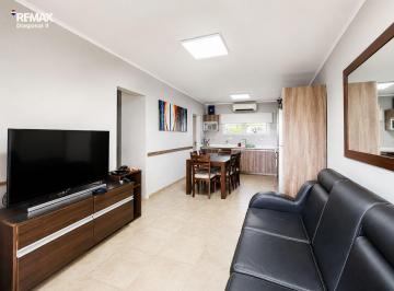 Casa · 150m² · 4 Ambientes · 2 Cocheras · Casa Ideal Destino Comercial Lote 300 m²