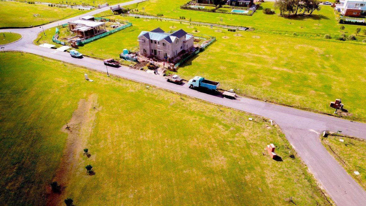 venta lote barrio privado casonas del haras, 619, 90 m2