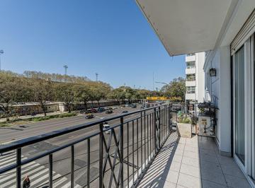 Departamento · 254m² · 8 Ambientes · 1 Cochera · Venta Piso de Categoría 270 m² Frente Al Hipodromo
