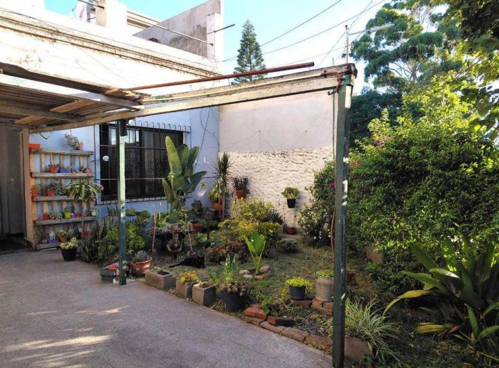 Casa en venta en Liniers · 4 ambientes