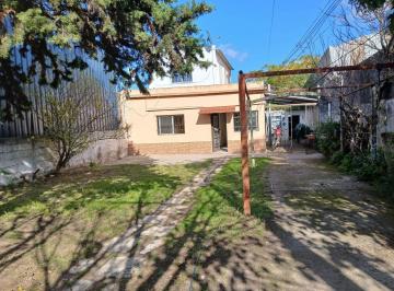 Casa · 125m² · 4 Ambientes · 1 Cochera · Venta Padrón Una Casa y 2 Aptos Villa Española