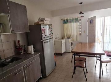 Departamento · 93m² · 4 Ambientes · Duplex en Venta en Calle Rioja 31 - Capital Mendoza