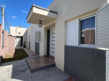 Casa · 95m² · 5 Ambientes · 1 Cochera · Se Vende Casa 3 Habitaciones 2 Baños Sumalao