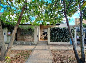 Casa de 4 ambientes, San Isidro · Casa con Jardin y Parrilla en Alquiler Beccar - Vias a Libertador