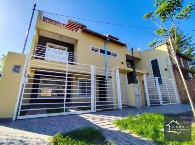 Casa en venta en Los Polvorines · 4 ambientes