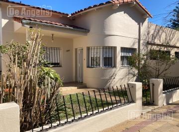 Casa · 70m² · 3 Ambientes · Casa en Venta
