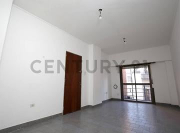 Departamento · 52m² · 3 Ambientes · 1 Cochera · Departamento en Venta de Dos Dorm. con Balcón y Cochera Apto Banco