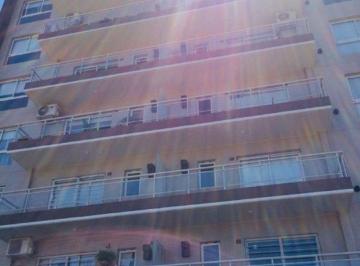imagen1 · Departamento de 2 Ambientes con Cochera en Venta - Moron Centro