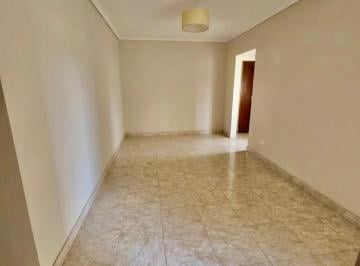 Departamento de 2 ambientes, Flores · Dueño Directo! Sin Garantía Leer Requisitos. Leer Completo!
