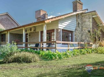 Casa · 130m² · 5 Ambientes · Venta Casa Pinamar 3 Dorm. y Dep a 70 Mt Mar