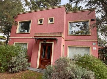 Casa de 5 ambientes, Costa del Este · Hermosa Propiedad en Costa del Este